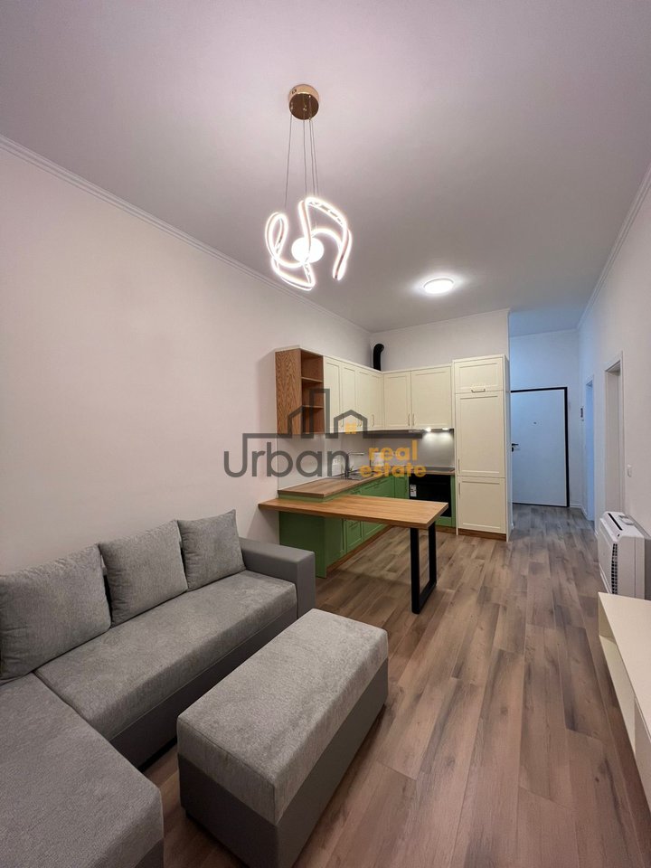 Qera, Apartament 1+1 ,Kompleksi Aura, Tiranë - 55.000 lekë  | 66 m²