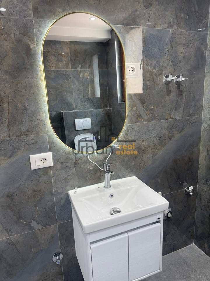 Opportunità, 3 Appartamenti 1+1 in Vendita, Blocco Ambasciata, Tirana - €327.000 | 123 m²