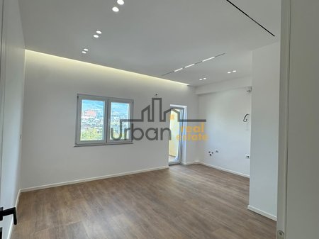 In vendita, Appartamento 1+1, Via Bardhyl, Tirana - 13.700.000 Lek | 61 m²