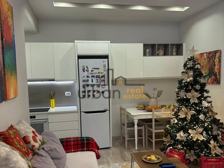 Shitet,  Apartament 2+1+2, Stadiumi Dinamo, Tiranë - 27,000,000 Lekë | 100 m²