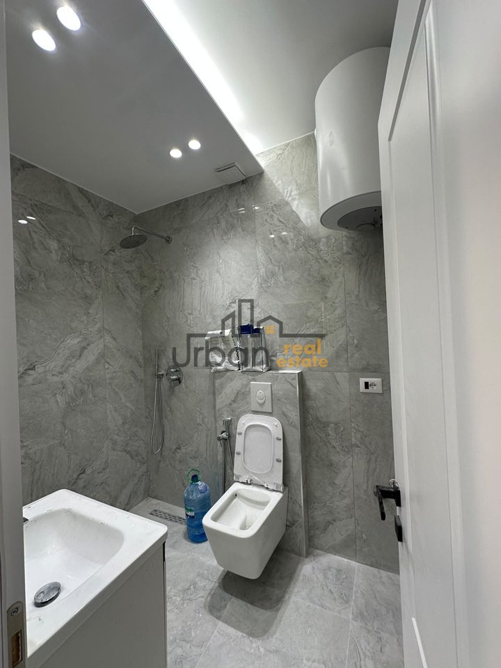 In vendita, Appartamento 1+1, Via Bardhyl, Tirana - 13.700.000 Lek | 61 m²