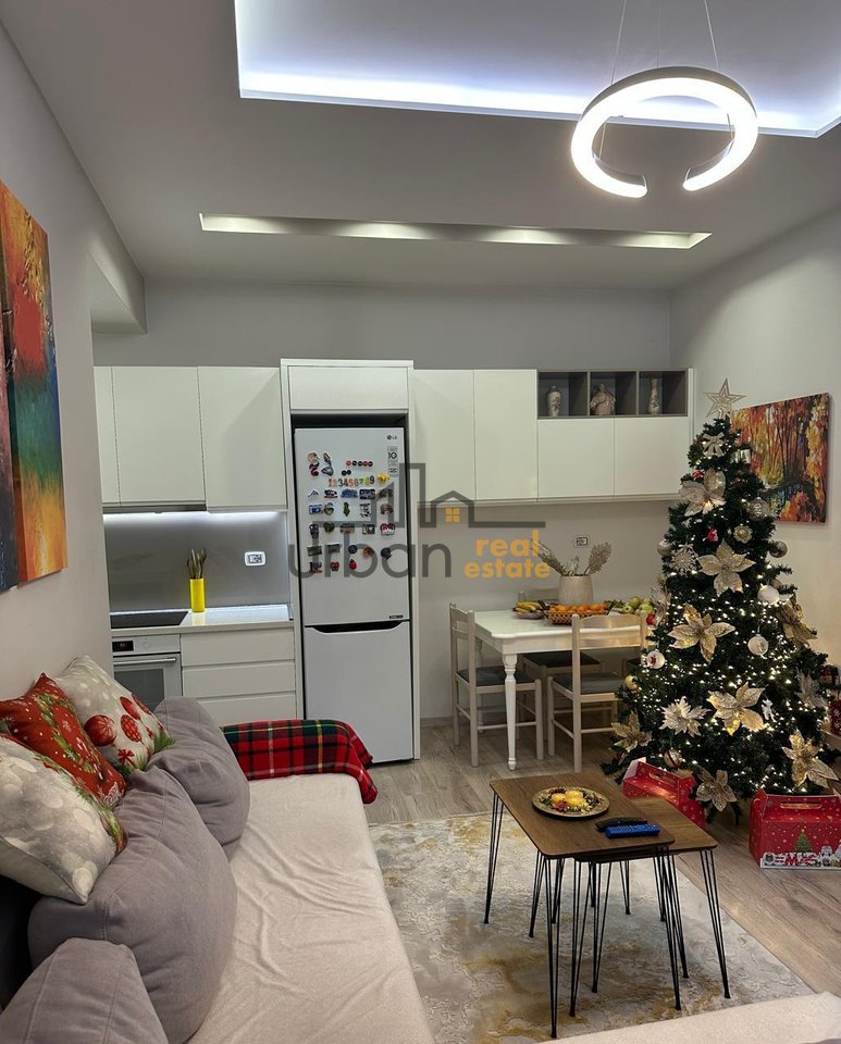 Shitet,  Apartament 2+1+2, Stadiumi Dinamo, Tiranë - 27,000,000 Lekë | 100 m²