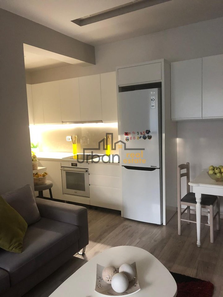 Shitet,  Apartament 2+1+2, Stadiumi Dinamo, Tiranë - 27,000,000 Lekë | 100 m²