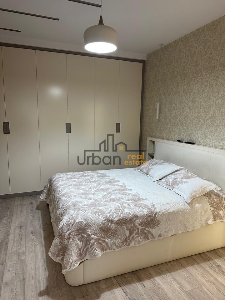 Shitet,  Apartament 2+1+2, Stadiumi Dinamo, Tiranë - 27,000,000 Lekë | 100 m²