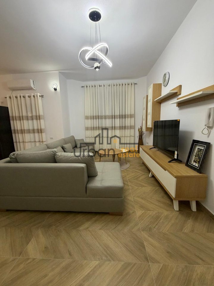 For sale, 5-Storey Villa, Selitë, Tirana - 750000€ | 720 m²
