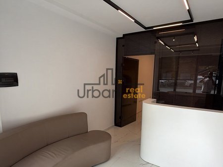 For rent, Shop by the road, Near Police Station no. 4, Tirana - 50,000 lek | 30 m²