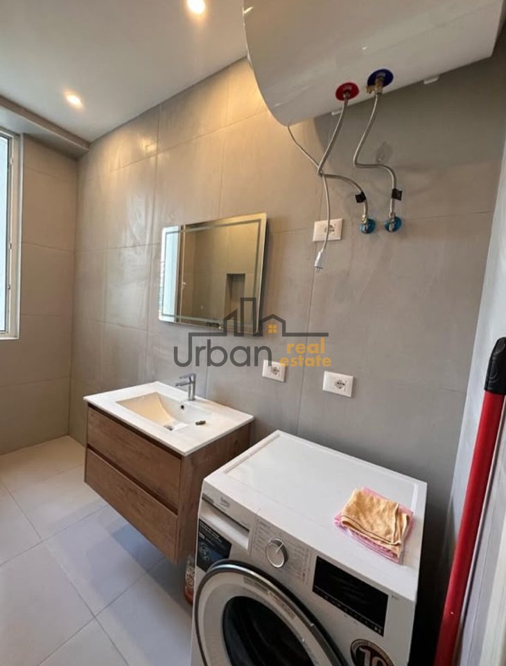Affitto, Appartamento 1+1+Posto Auto, River Residence, Tirana - 65.000 Lek | 75 m²