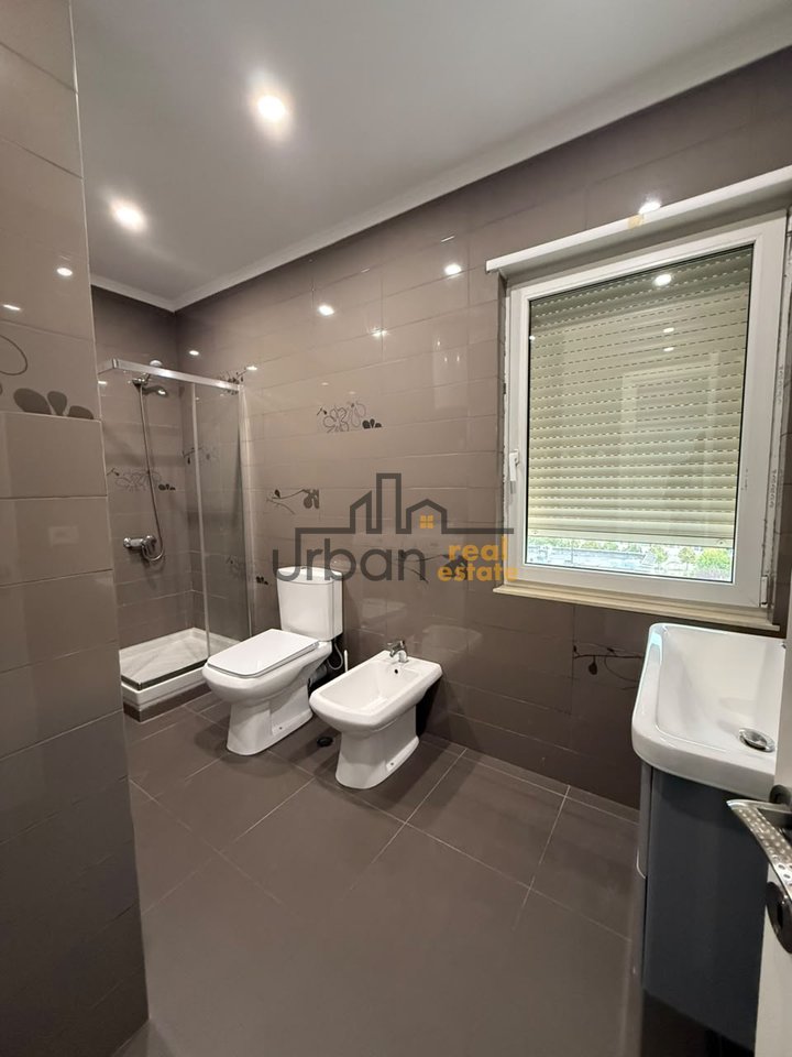 For sale, Apartment 2+1+2+Parking Space, Ali Demi Field, Tirana – 270,000€ | 98 m²