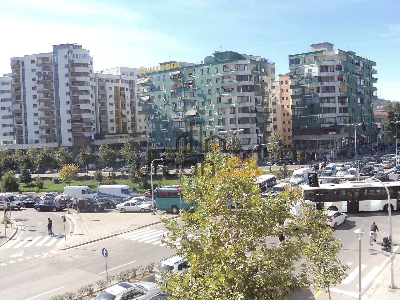Qera,  Dyqan , Prane fabrikes se Miellit , Tiranë - 120,000 Lekë neto | 80 m²