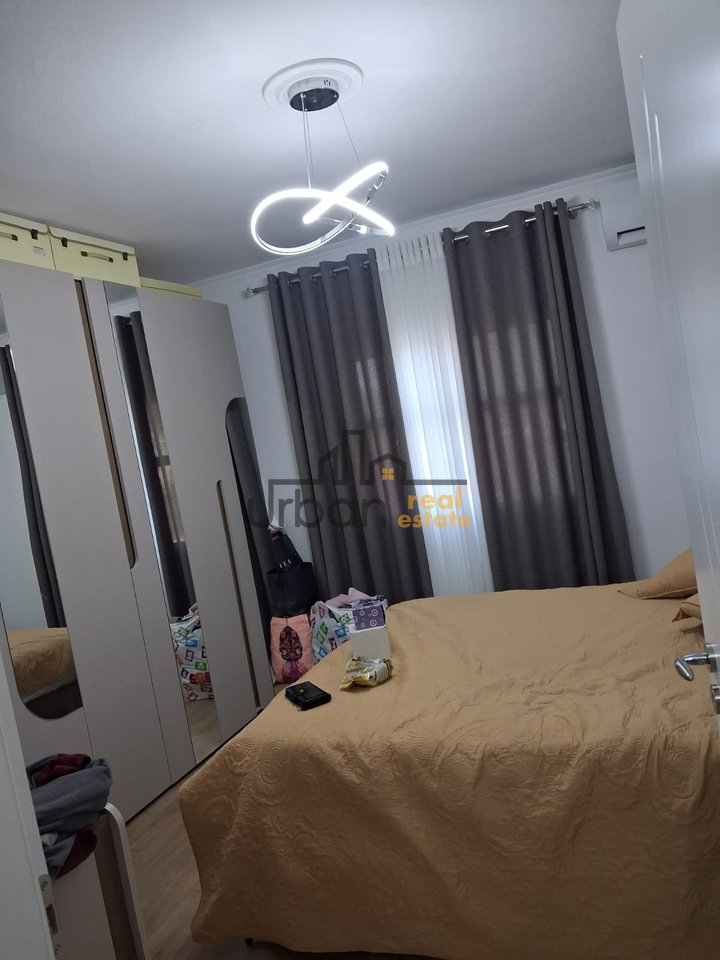 Shitet, Apartament 2+1, Kinostudio, Tiranë - 14,600,000 Lekë | 80 m²