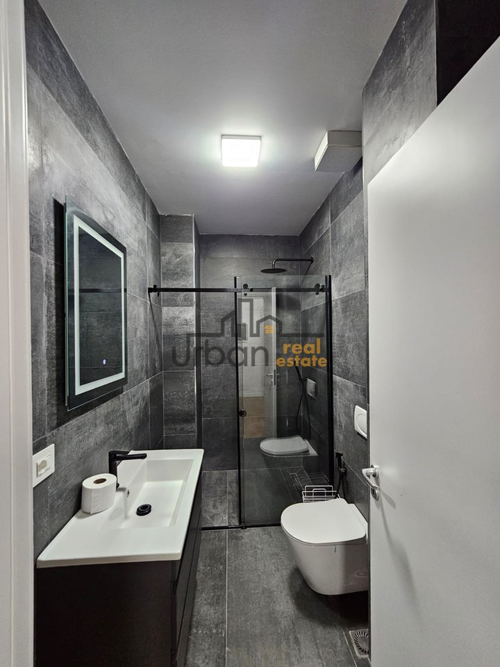 Shitet, Apartament 2+1+2+Post Parking , Secret Garden Residence , Tiranë - 260,000€ | 108 m²
