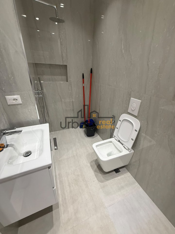 Shitet,  Apartament 1+1 , Mozaiku , Tiranë - 158,000€ | 52 m²
