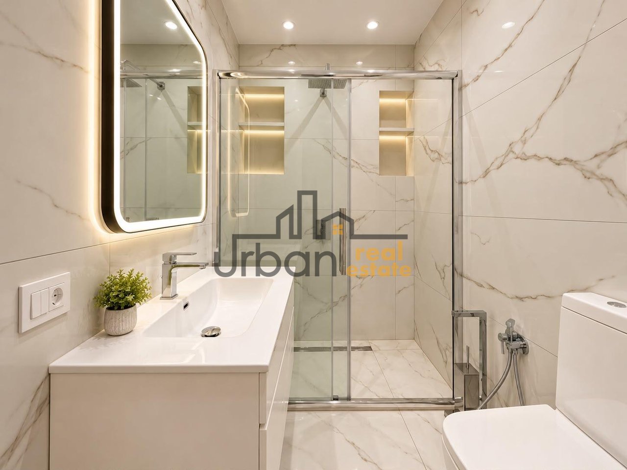 For rent, 2+1 apartment + parking space, Dritan Hoxha, Tirana - 1000 euros | 100 m²
