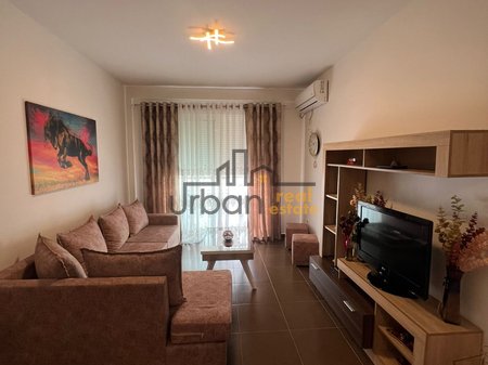 Affitto, Appartamento 2+1+2+Parcheggio, Lago Secco, Tirana - 65.000 Lek | 100 m²