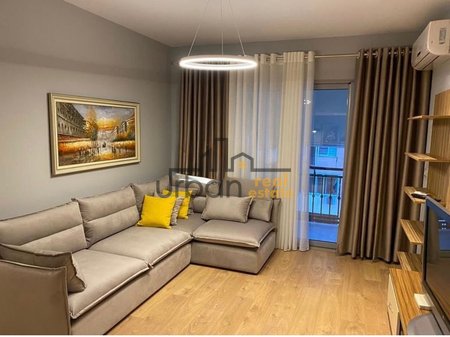 Rent, 2+1 Apartment, Paris Commune, Tirana - 75,000 Lek | 79 m²