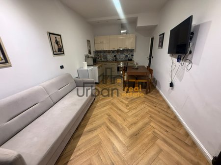 Shitet,  Duplex 2+1+2 , Myslym Shyri, Tiranë - 300.000€ | 113 m²