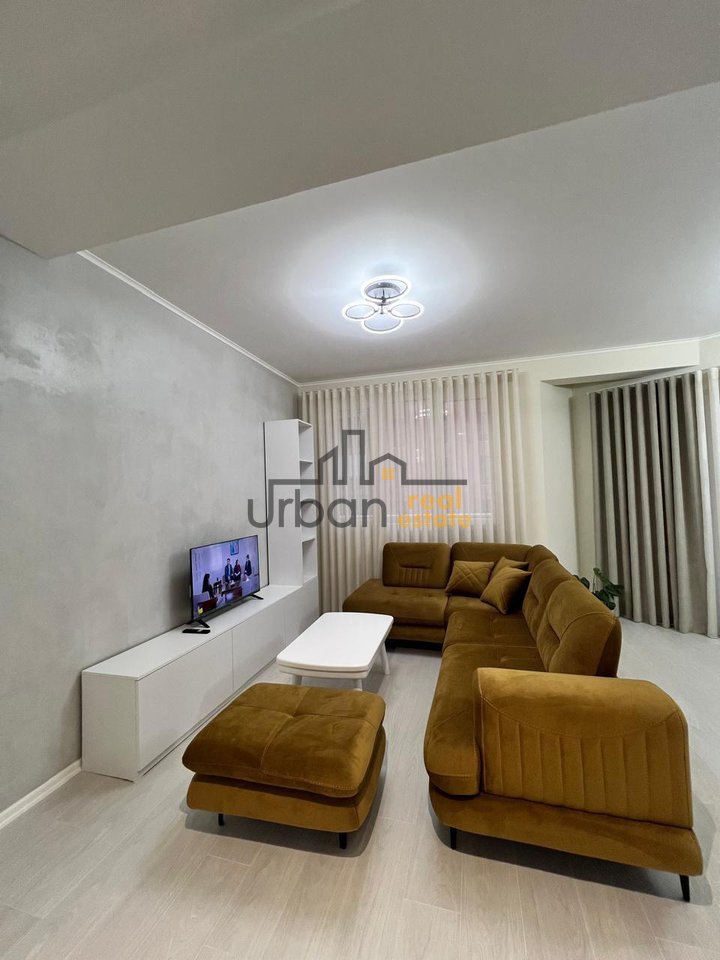 Affitto, Appartamento 2+1+2+Parcheggio, River Residence, Tirana - 75.000 Lek | 115 m²
