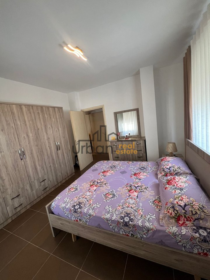 Affitto, Appartamento 2+1+2+Parcheggio, Lago Secco, Tirana - 65.000 Lek | 100 m²