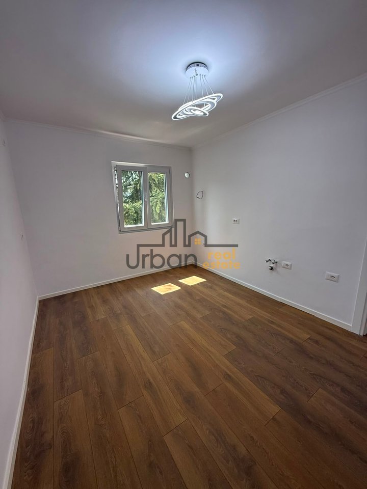 Shitet,  Apartament 1+1 , Xhamlliku, Tiranë - 94,000€ | 34 m²