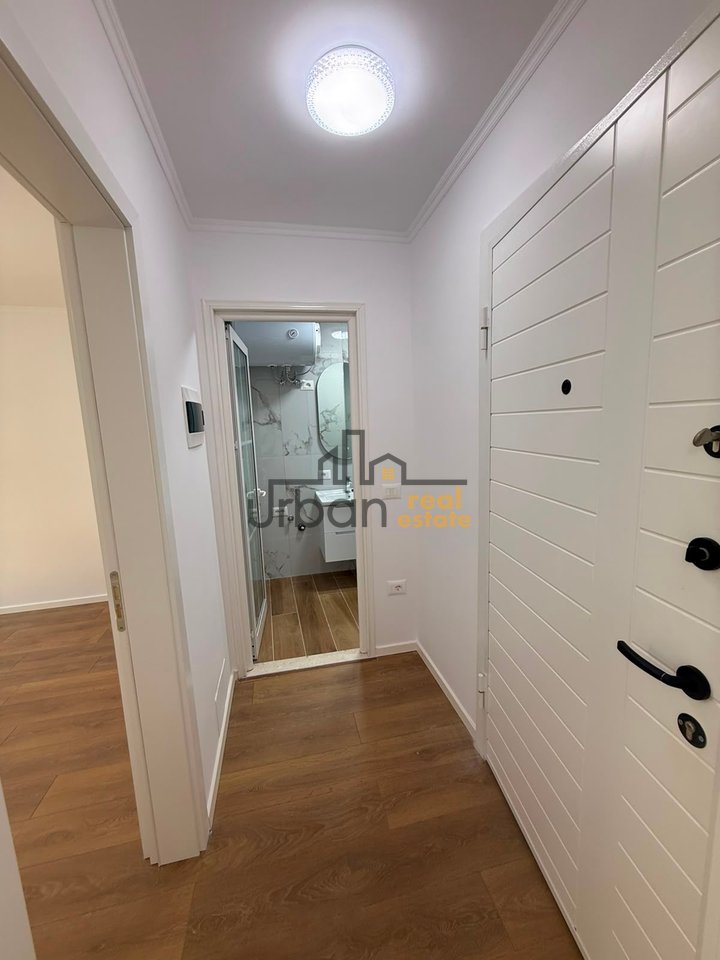 Shitet,  Apartament 1+1 , Xhamlliku, Tiranë - 94,000€ | 34 m²