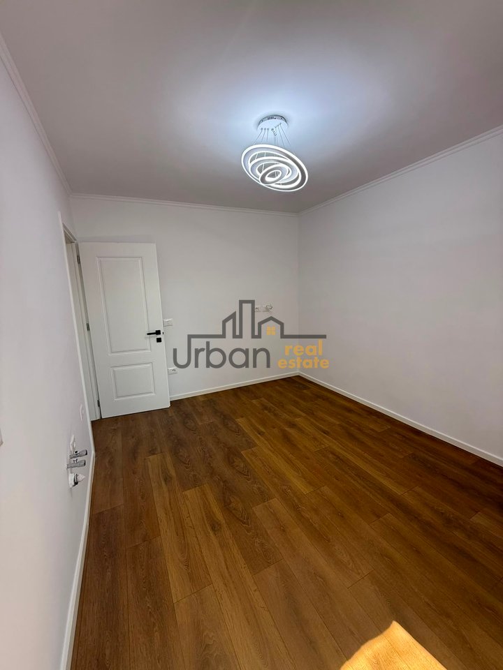 Shitet,  Apartament 1+1 , Xhamlliku, Tiranë - 94,000€ | 34 m²