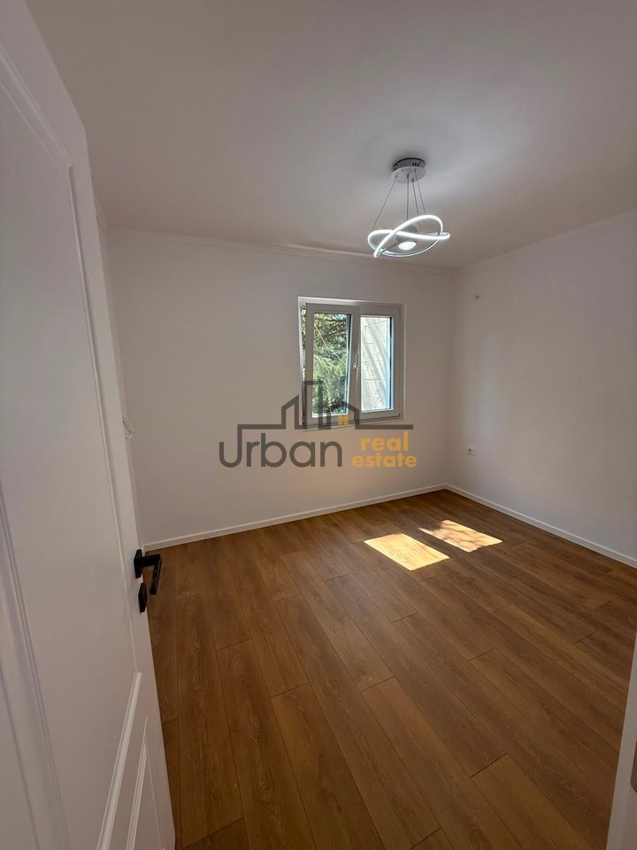 Shitet,  Apartament 1+1 , Xhamlliku, Tiranë - 94,000€ | 34 m²