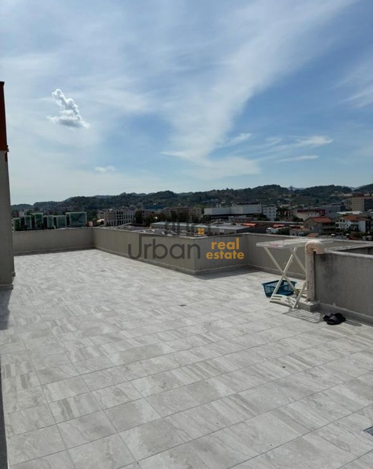 Affitto, Appartamento 2+1, Vicino all'Ospedale Hygeia, Tirana - 450€ | 120 m²