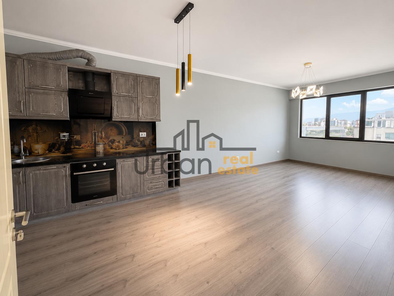 In vendita, Appartamento 2+1+2, Casa Italia, Tirana - 157.500€ | 105 m²