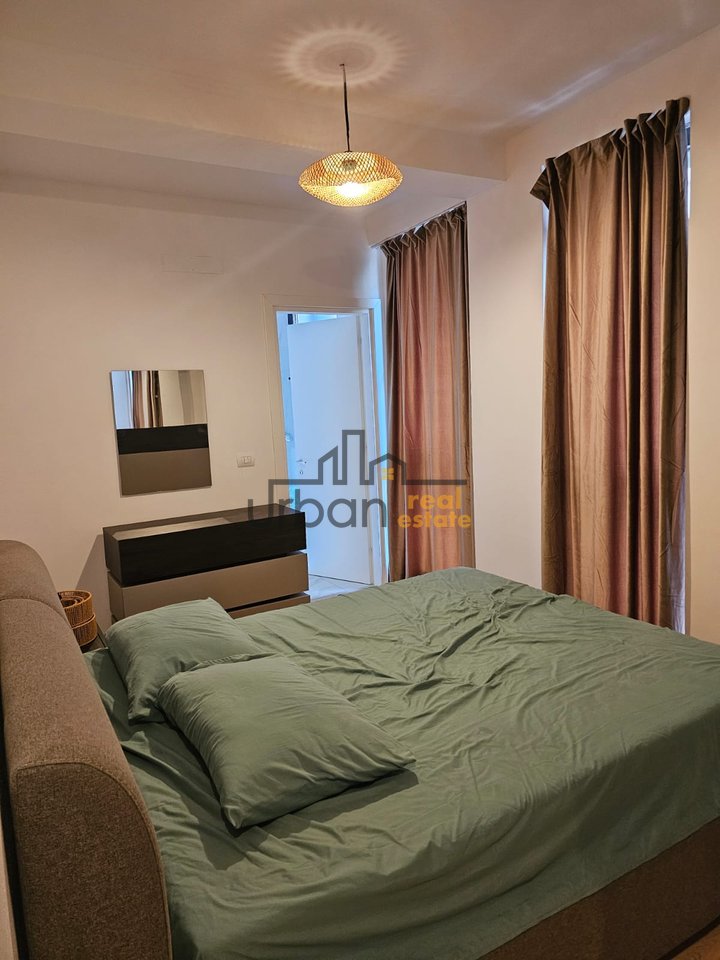Affitto, Appartamento 2+1+2 , Giardino Zoologico, Tirana - 1000€ | 110 m²