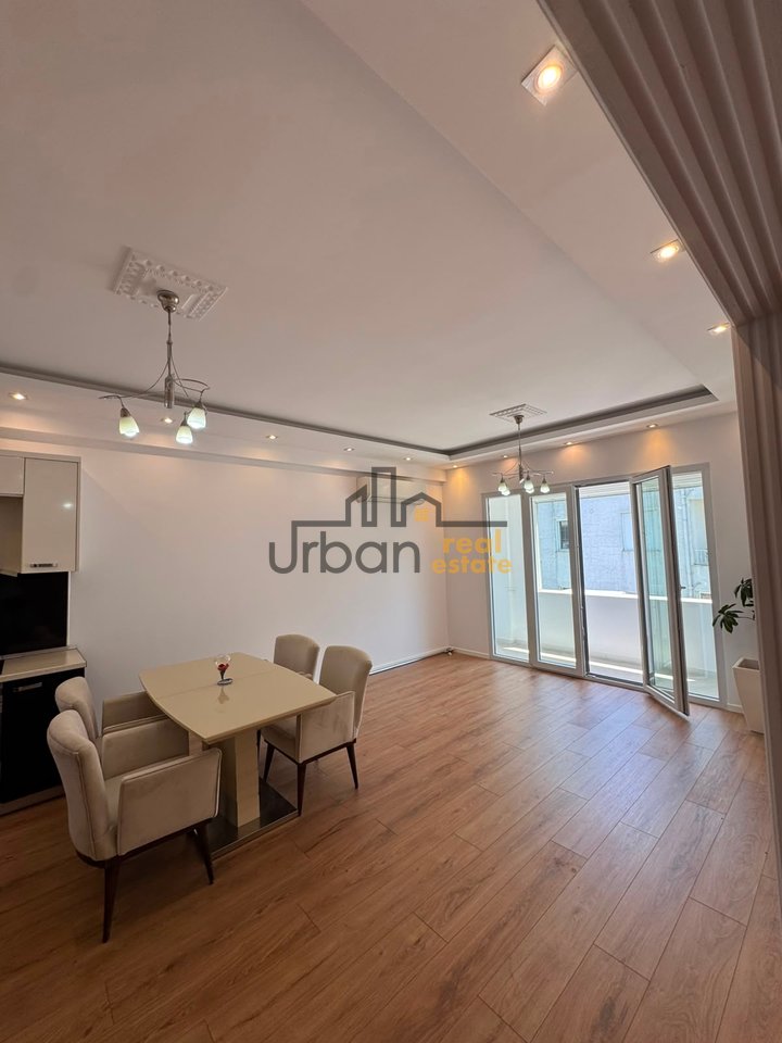Shitet,  Apartament 2+1+2, Kopshti  Zoologjik, Tiranë - 258,000€ | 93 m²