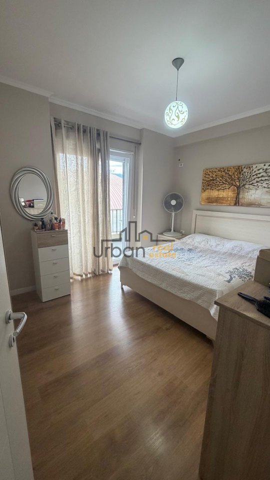 In vendita, Appartamento 3+1+2, Comune di Parigi, Tirana - 450.000€ | 158 m²