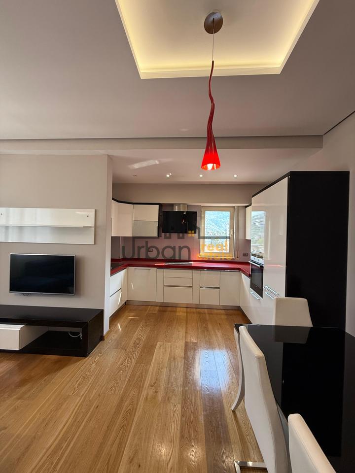 Shitet,  Apartament 2+1 , Liqeni i Thatë, Tiranë - 26,000,000 Lekë| 96 m²
