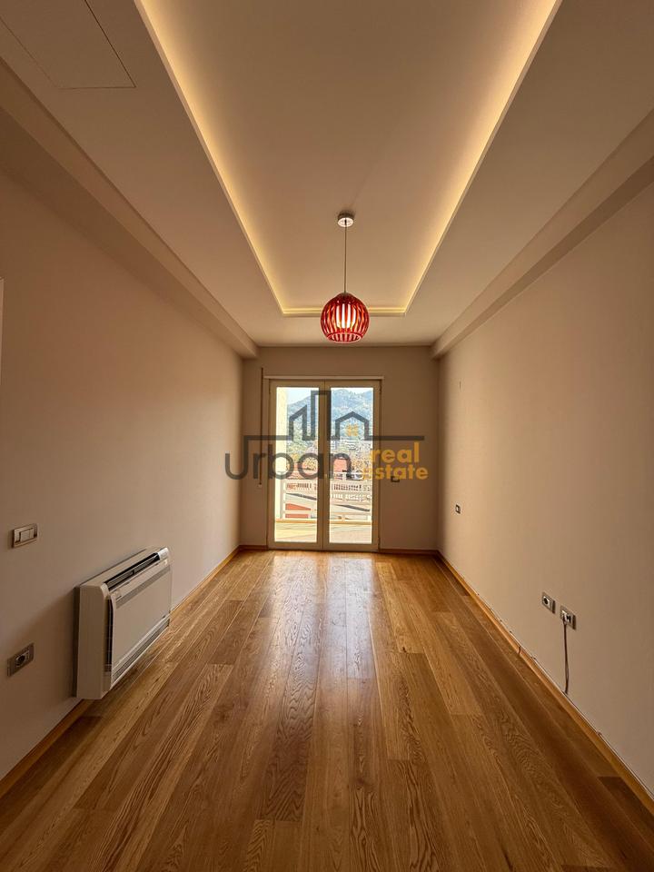 Shitet,  Apartament 2+1 , Liqeni i Thatë, Tiranë - 26,000,000 Lekë| 96 m²