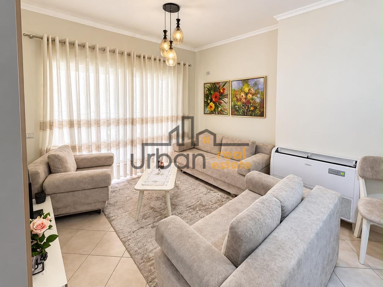 Affitto, Appartamento 2+1, Comune di Parigi, Tirana - 800€ | 95 m²