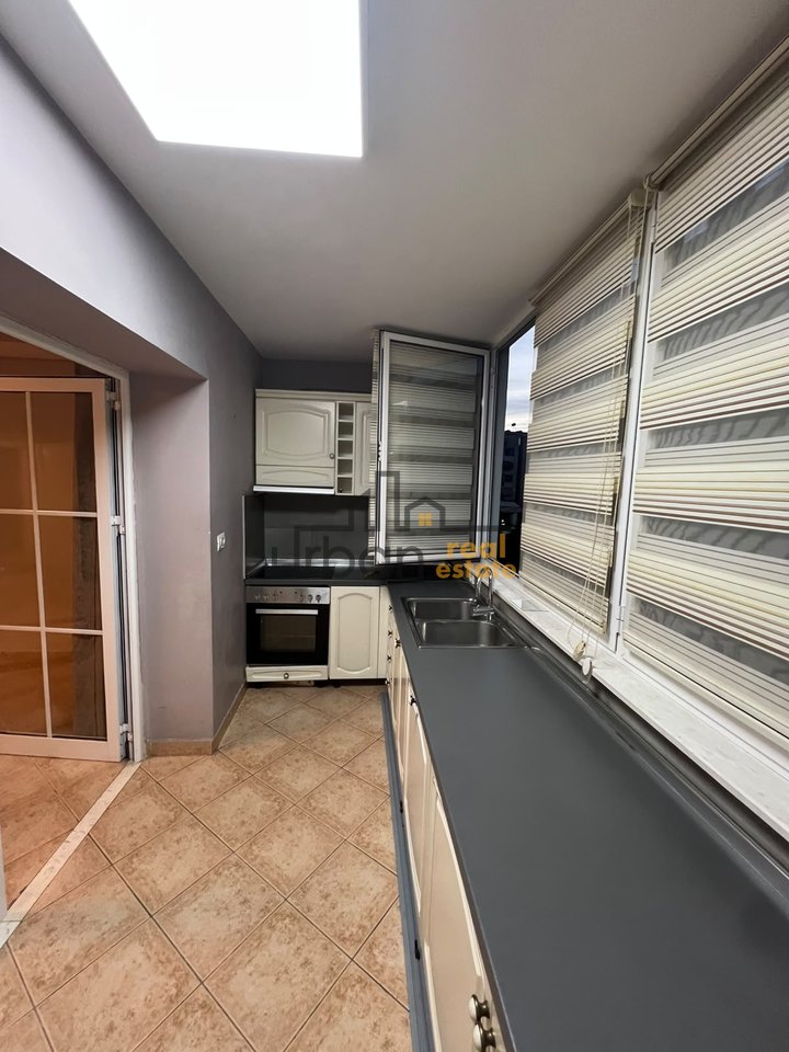 Shitet, Apartament 2+1+2 , Vasil Shanto, Tiranë - 23,900,000 Lekë | 115 m²