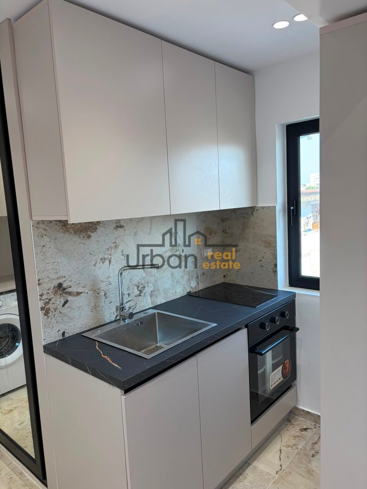 Shitet , Garsoniere , Mine Peza, Tiranë - 87,000€ | 28 m²