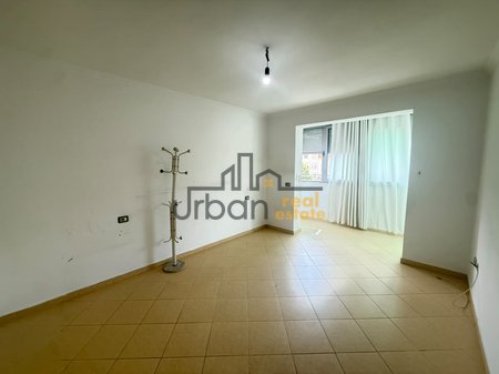 Qera, Apartament 1+1 , Brryl, Tiranë - 40.000 Lekë  | 63 m²