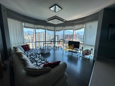 Qera, Apartament 2+1+2 , Komunën e Parisit, Tiranë – 870€ | 133 m²
