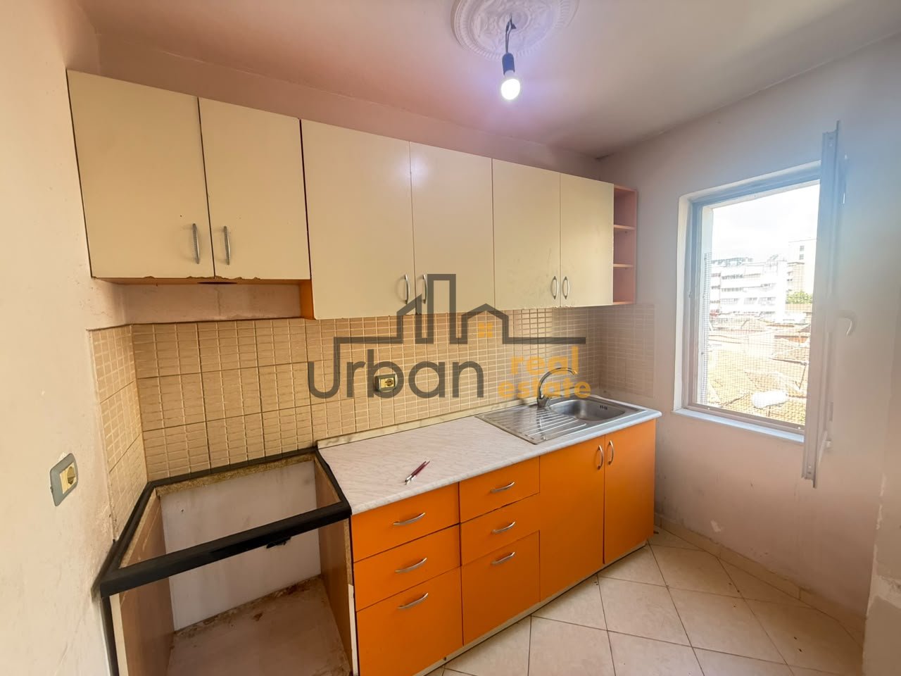 Qera, Apartament 1+1 , Brryli, Tiranë - 40.000 Lekë  | 63 m²
