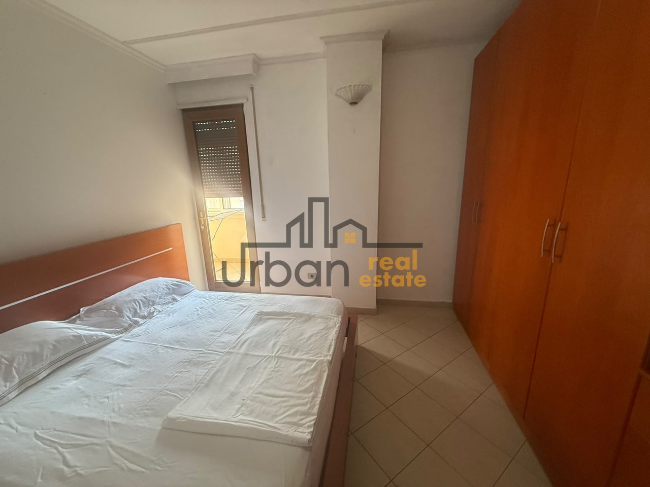 Shiten,  2 Apartamente 1+1, Rruga Barrikadave, Tiranë - 319,000€ | 118 m²