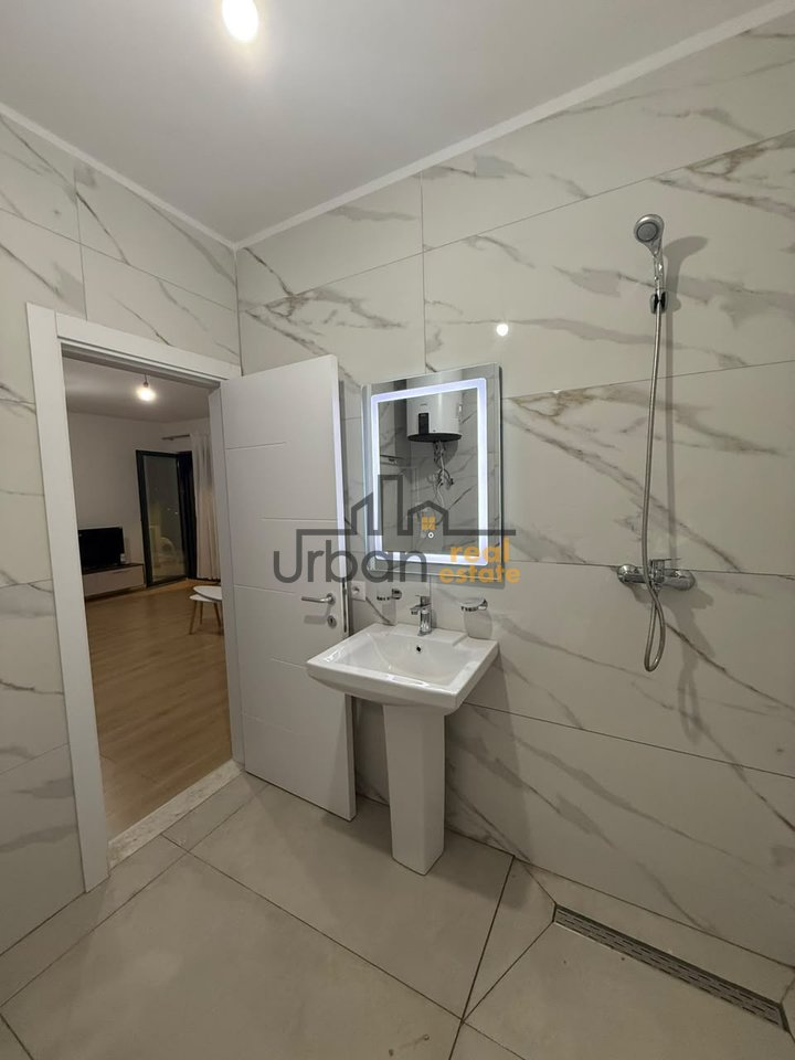 Affitto, Appartamento 1+1, Bulevardi i Ri, Tirana - 55.000 Lekë| 65.5 m²