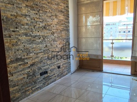 For sale, Apartment 2+1+2, 21 Dhjetori, Tirana - 258,000€ | 104 m²