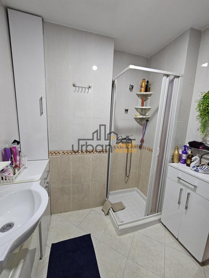 Affitto, Appartamento 1+1 , Via Bogdanëve, Tirana - 70.000 Lek | 85 m²