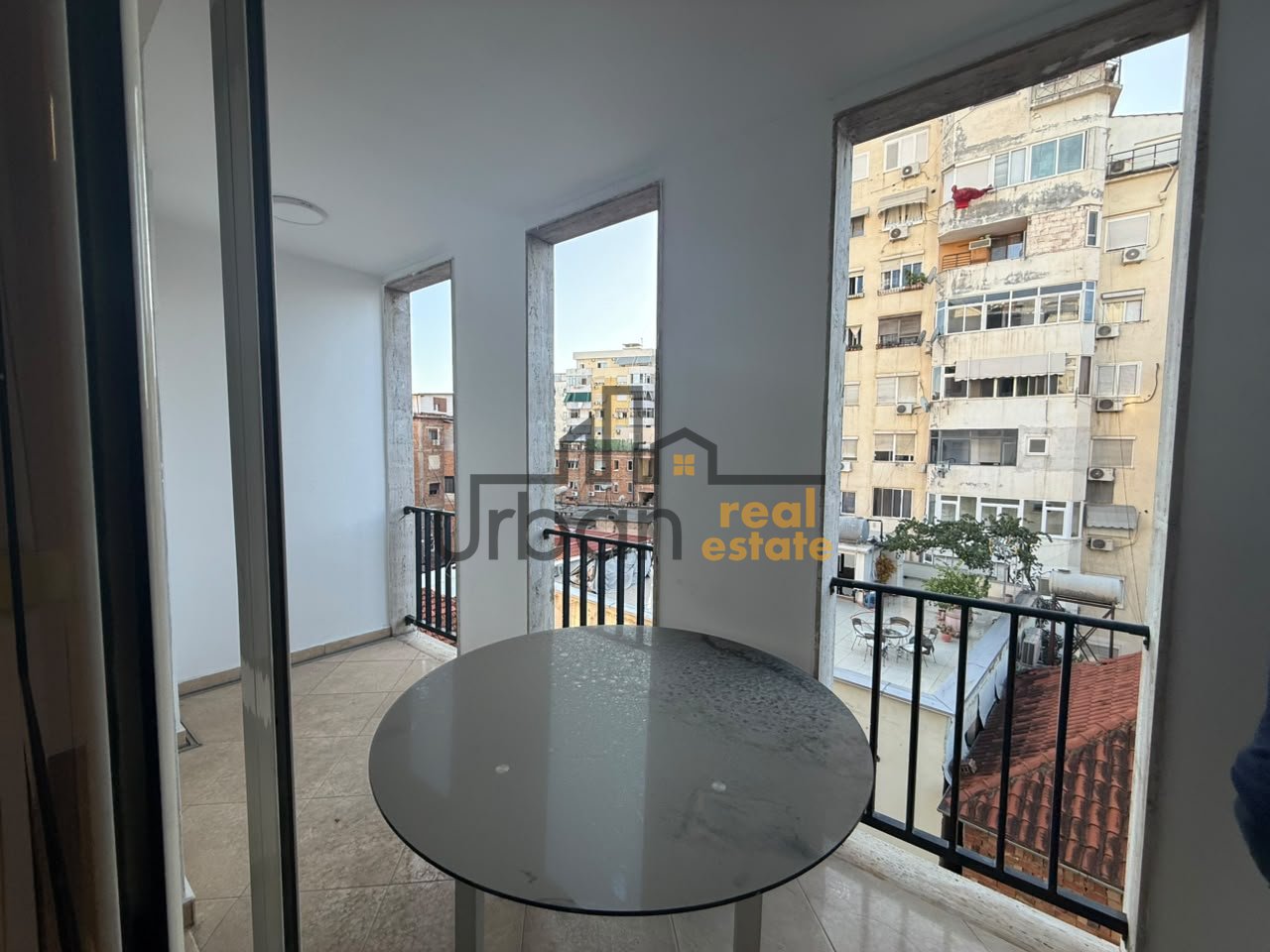 Affitto, Spazio Commerciale, Via Kavaja, Tirana - 65.000 Lek Netti | 80 m²