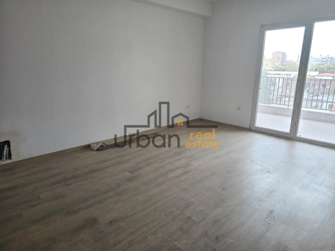 In vendita, Appartamento 2+1+2, Complesso Aura, Tirana - 210,500€ | 116.9 m²
