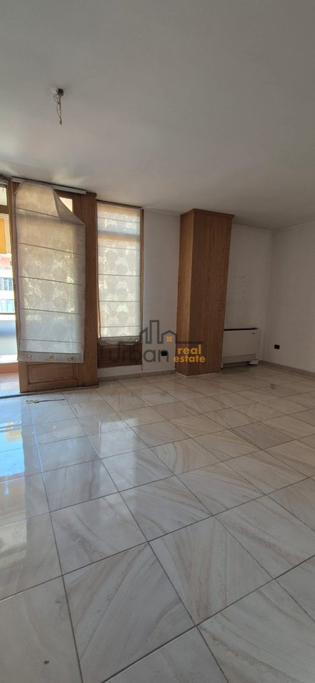 For sale, Apartment 2+1+2, 21 Dhjetori, Tirana - 258,000€ | 104 m²