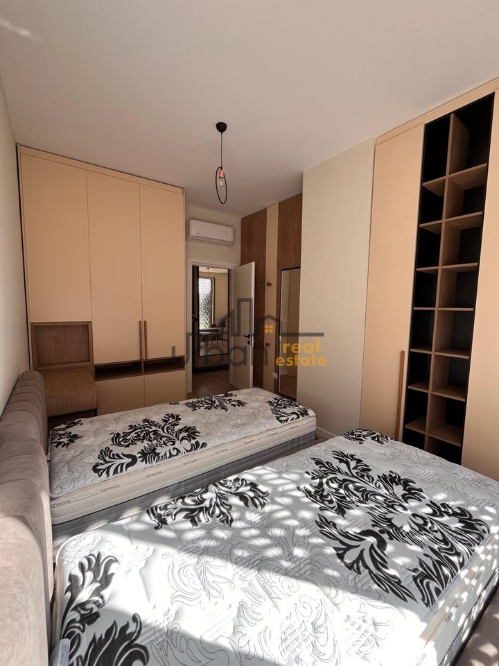 Rent, Apartment 2+1+2, Siri Kodra, Tirana - 100,000 Lek | 112 m²