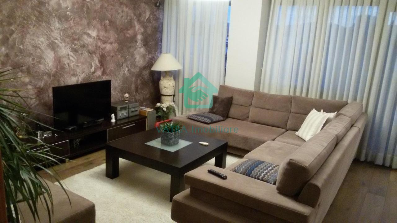 Appartamento 2+1+2 in Affitto a Selvia, Tirana - 850€ | 120 m²