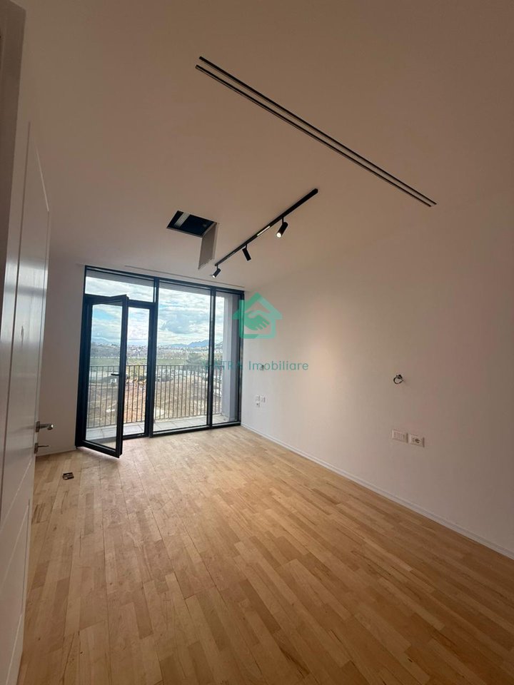 Apartament 2+1+1 Post Parkimi Për Shitje në Rruga e Kosovarëve, Lake View Residence - 486,000€ | 130 m²