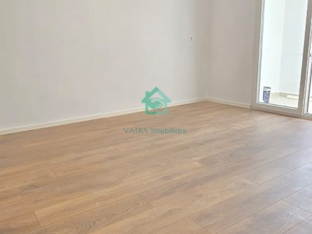 Appartamento 1+1+ deposito in vendita a 21 Dhjetori, Tirana - 140000€ | 59 m²